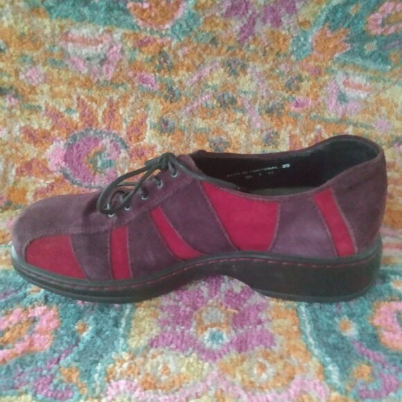 Dansko Folly Suede Oxford - Picture 4 of 8